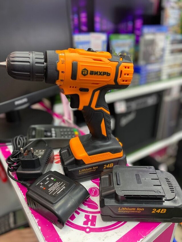 Шуруповерт Вихарь ДА-24Л24В 2АКБ