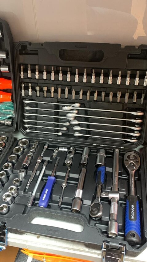 Набор инструментов  Moлоток 78 педметов