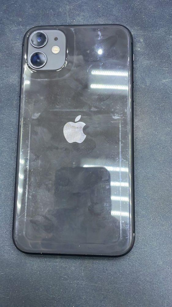Смартфон iPhone 11 128 Gb