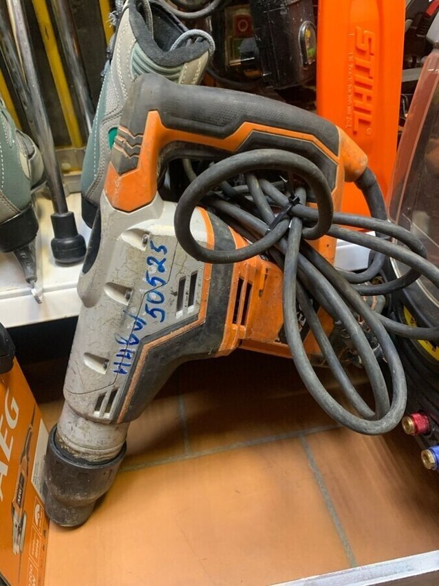 Перфоратор AEG