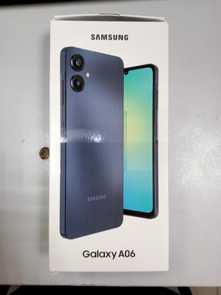 Смартфон Samsung A06