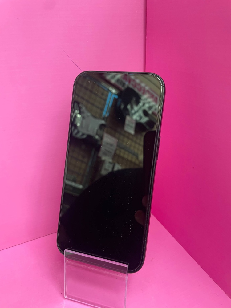 Смартфон iPhone 15 128гб