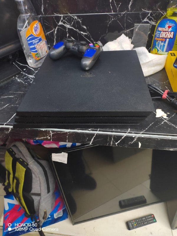 Игровая приставка Sony PlayStation 4 PRO